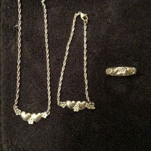 James Avery retired flower and heart